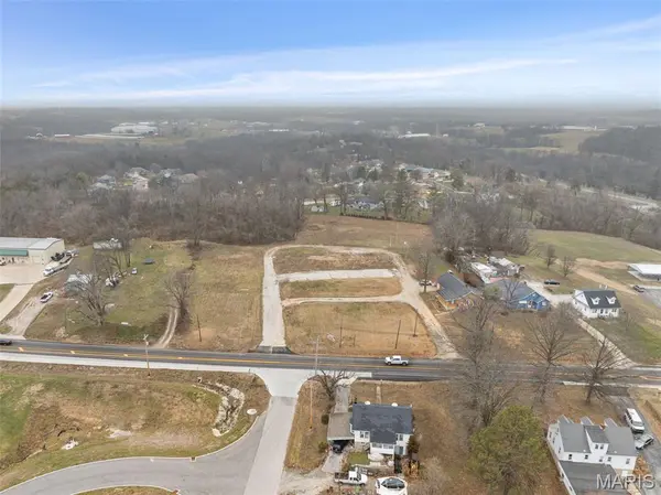2731 Highway 100, Gray Summit, MO 63039