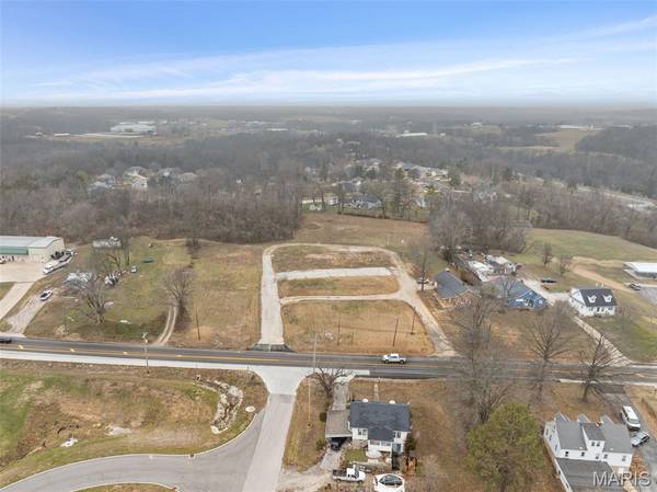 2731 Highway 100, Gray Summit, MO 63039