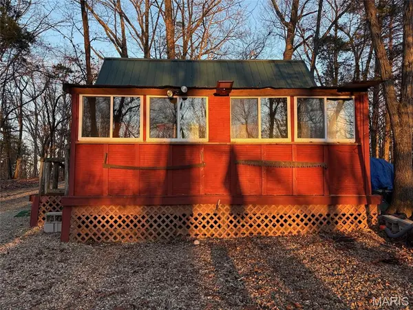 0 4.7 Acres Log Cabin TRL, New Florence, MO 63363