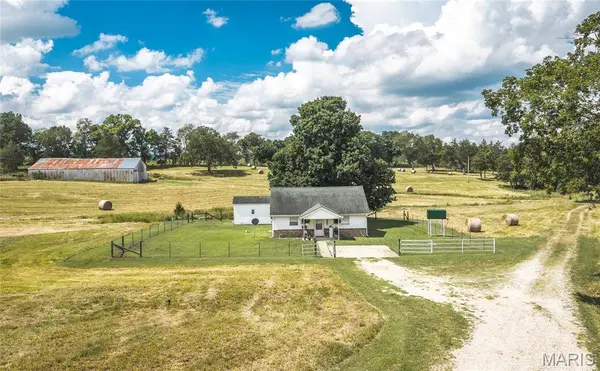 10555 Pashia RD, Potosi, MO 63664