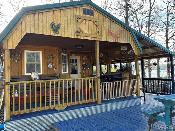 1300 Norfork LN, Ironton, MO 63650