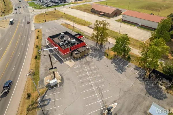 1105 S Main ST, Sikeston, MO 63801