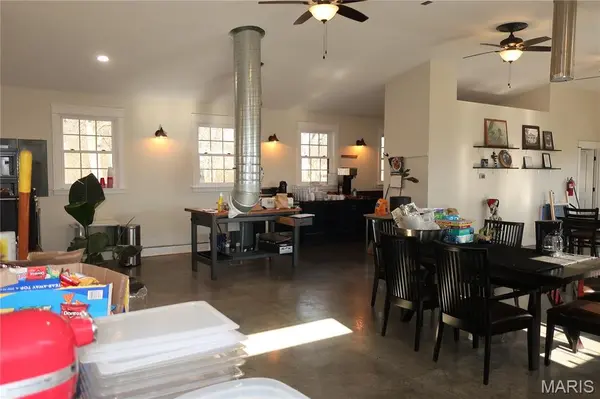 419 Olive ST, Villa Ridge, MO 63089