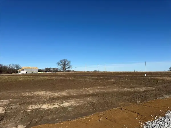 306 Timberline Ct. Lot 1, Eolia, MO 63344