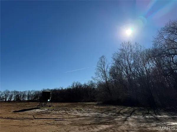 329 Timberline Ct. Lot 7, Eolia, MO 63344