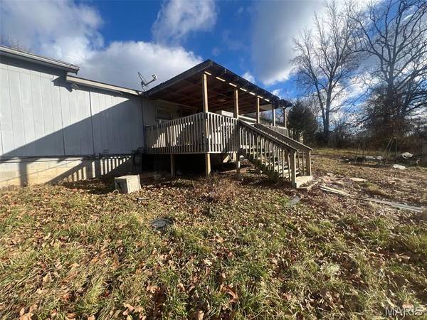 26006 Sarong DR #16, Edwards, MO 65326