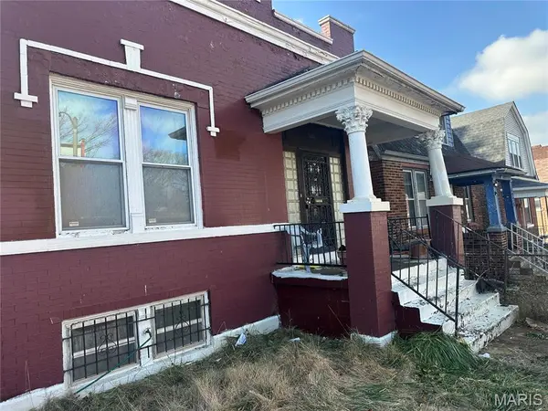 5226 Theodosia AVE, St Louis, MO 63113