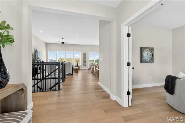 421 Farmhouse DR, O'fallon, MO 63385