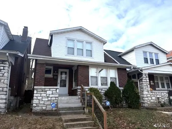 1012 Bates ST, St Louis, MO 63111