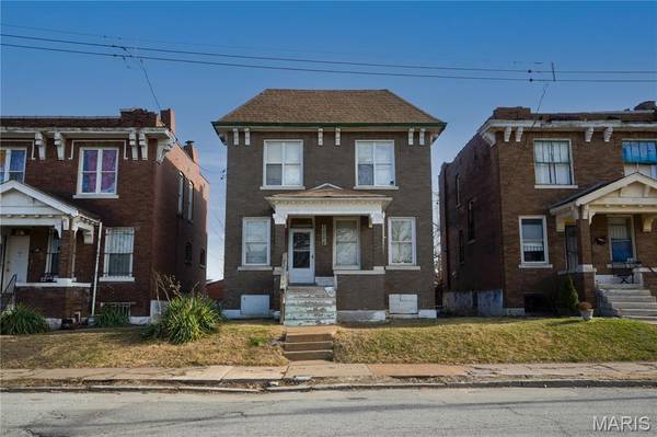 1734 N Euclid AVE, St Louis, MO 63113