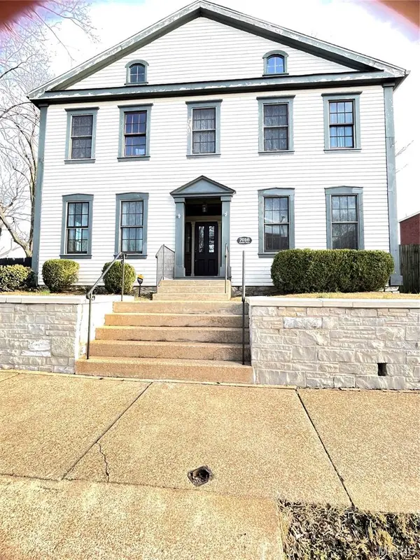 7016 Michigan AVE, St Louis, MO 63111