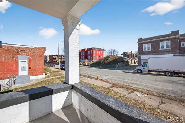 3841 California AVE, St Louis, MO 63118