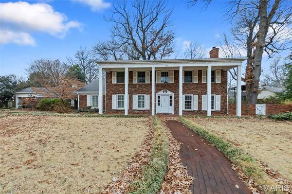 1111 White Oak PL, Kennett, MO 63857