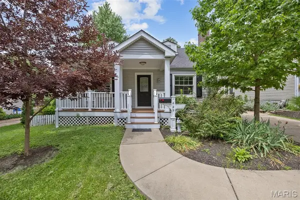 629 Evans AVE, Kirkwood, MO 63122