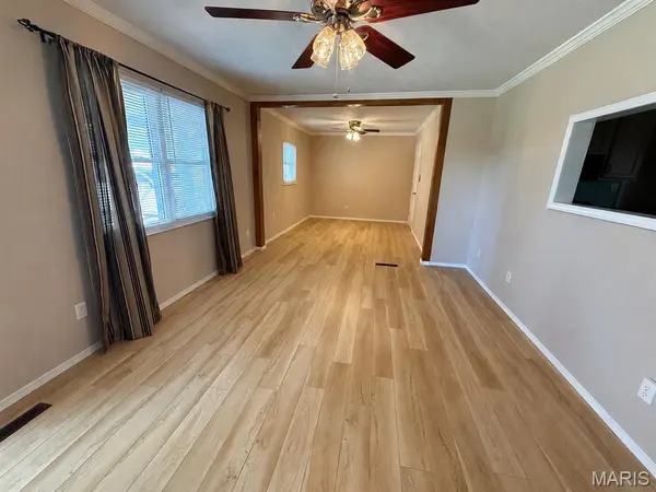 3020 Sycamore ST, Cuba, MO 65453