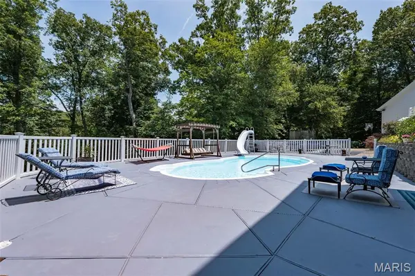 50 Sunfish DR, Defiance, MO 63341