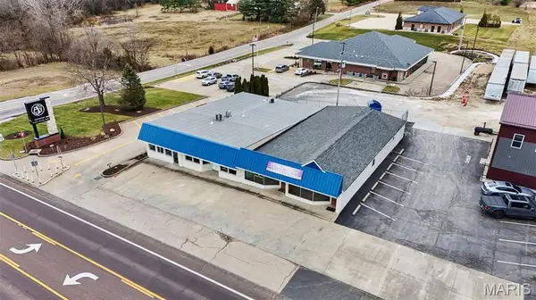 9420-9424 Highway 100, New Haven, MO 63068