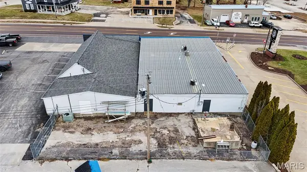 9420-9424 Highway 100, New Haven, MO 63068