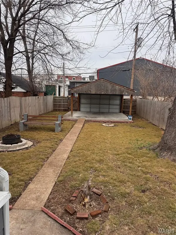 5411 Tennessee AVE, St Louis, MO 63111
