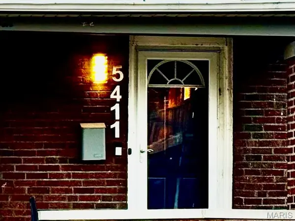 5411 Tennessee AVE, St Louis, MO 63111