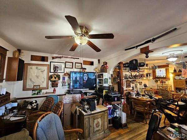 4408 Miami ST, St Louis, MO 63116
