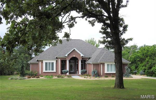 10840 Breeden Dr., Rolla, MO 65401