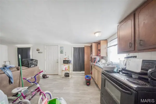 22930 Hardy LN, St Robert, MO 65584