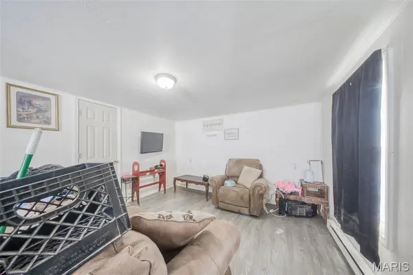 22930 Hardy LN, St Robert, MO 65584