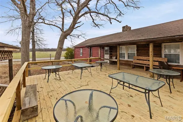 1162 School ST, Percy, IL 62272