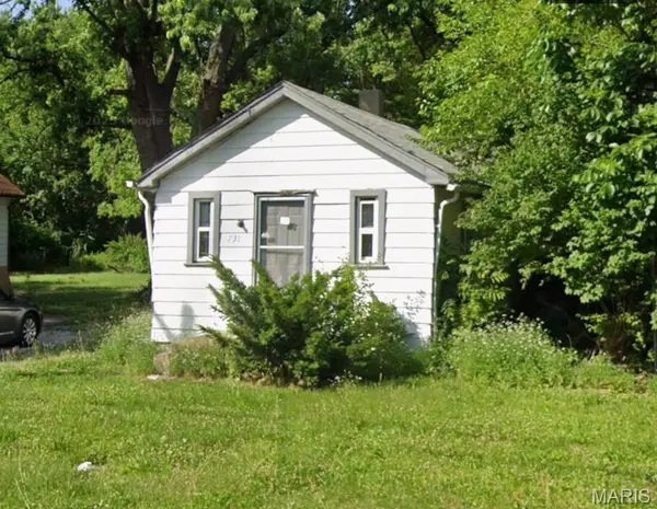 731 Mildred AVE, Cahokia, IL 62206