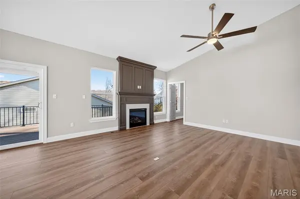 202 Keaton Woods DR, O'fallon, MO 63368