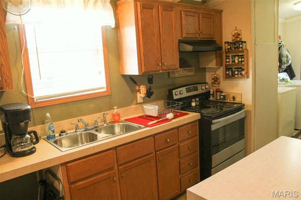 404 Garden ST, Cahokia, IL 62206
