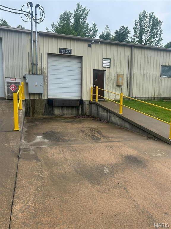 107 E Industrial DR, New Haven, MO 63068