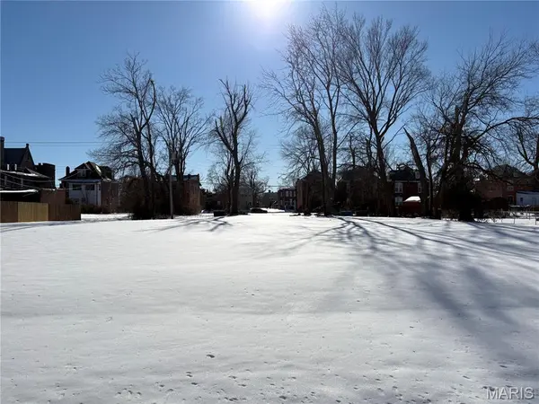 4318 Evans AVE, St Louis, MO 63113