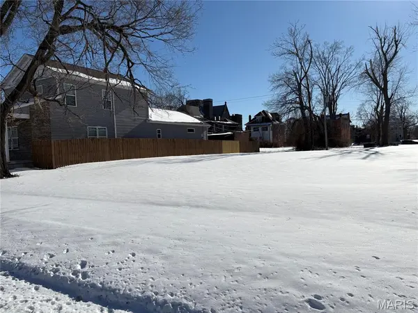 4318 Evans AVE, St Louis, MO 63113