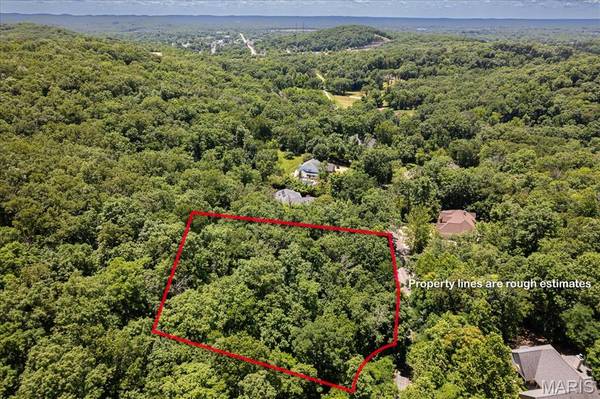 168 Cherokee CT, Pacific, MO 63069