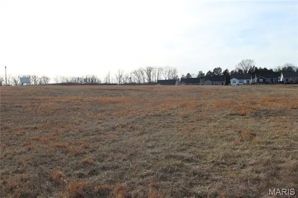 2 Brune Business Park CT, Warrenton, MO 63383