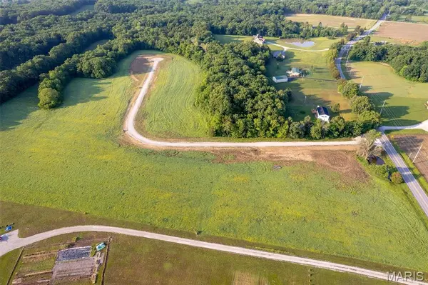 101 Cappeln Trail LN, Marthasville, MO 63357