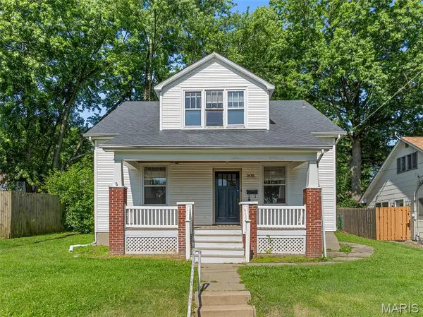 305 Williams ST, Washington, MO 63090