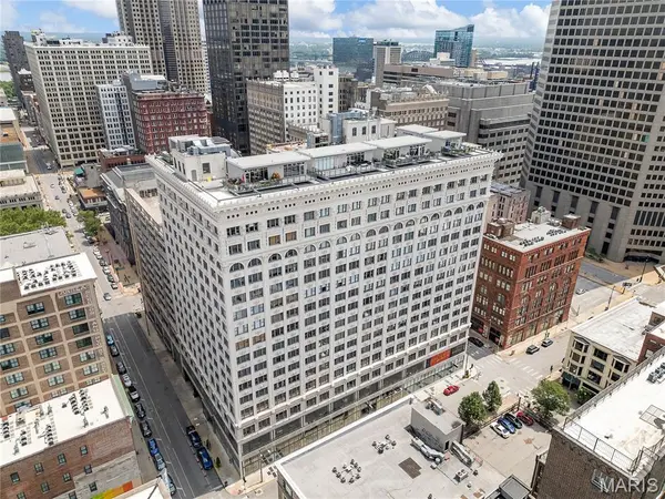 915 Olive ST, St Louis, MO 63101