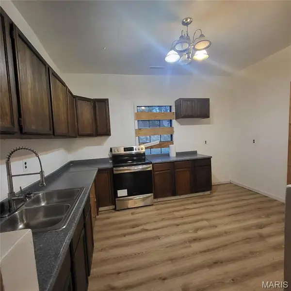 945 Cedar ST, Poplar Bluff, MO 63901