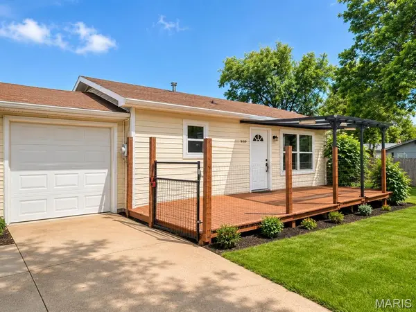 676 Lynn LN, Lonedell, MO 63060