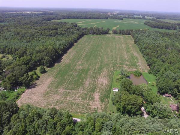 000 E. Rileyville Rd., Dix, IL 62830