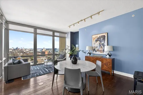 4909 Laclede AVE #2103, St Louis, MO 63108