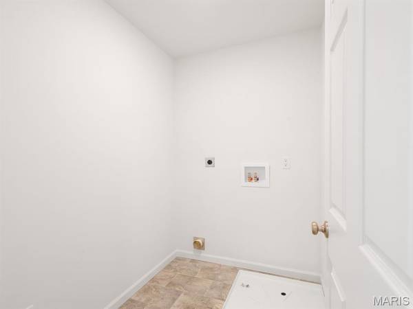 314 Fall Harvest Pkwy, O'fallon, MO 63385