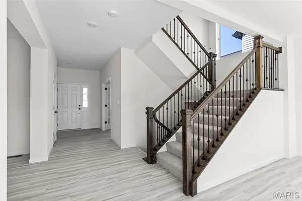 537 Evening Primrose DR, Wentzville, MO 63385
