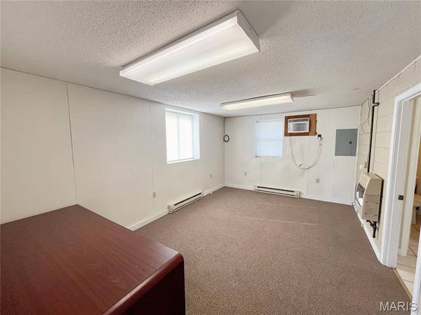655 E Springfield RD #105, Sullivan, MO 63080