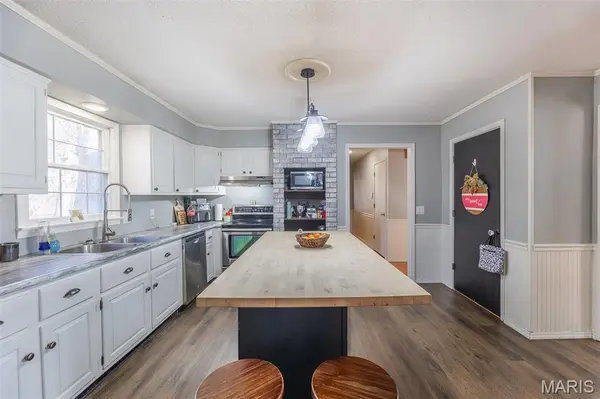 16747 Chalk Bluff TRL, Dexter, MO 63841
