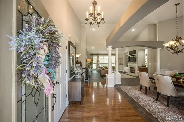 233 Fox Haven DR, O'fallon, MO 63368