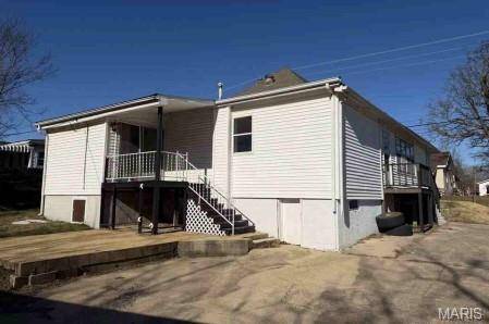 1106 W Harper ST, Poplar Bluff, MO 63901